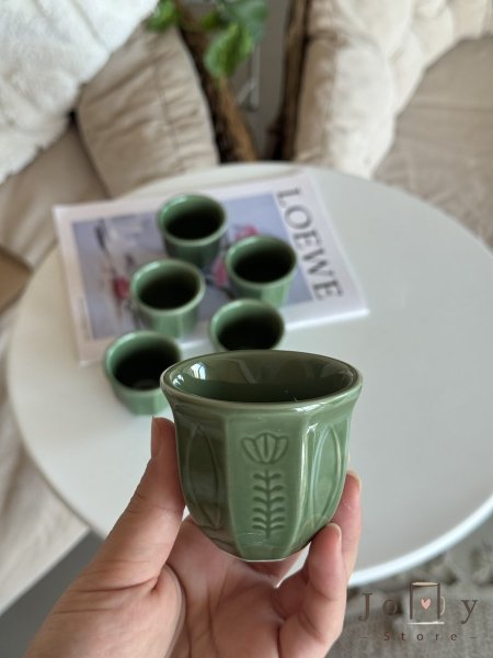اخضر